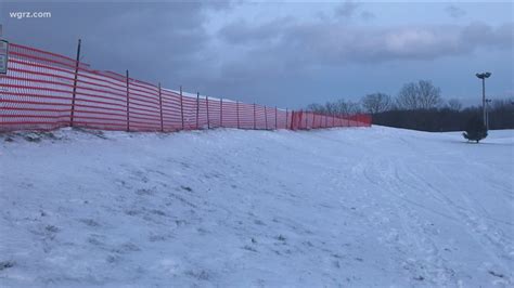 16 Year Old Girl Dies In Sledding Accident In Niagara County