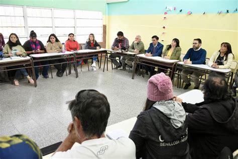 Tras el corte de la Ruta 22 la ministra de Educación anunció acciones