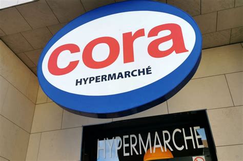 Économie Carrefour va racheter les enseignes Cora et Match