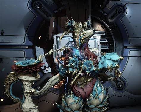 Khora when she's at 350% Accumulating Whipclaw : r/Warframe