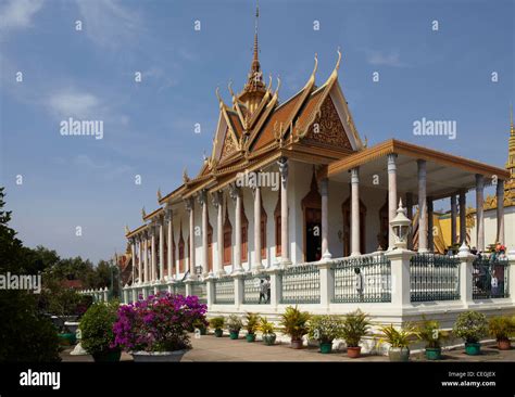 Pagode D Argent Phnom Penh Banque De Photographies Et Dimages Haute