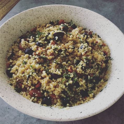 Salade De Boulghour Raisins Amandes Et Aneth