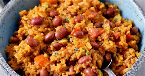 10 Best Spanish Rice Green Olives Recipes | Yummly