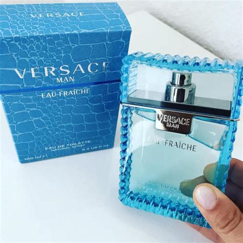 N C Hoa Versace Man Eau Fraiche Ml