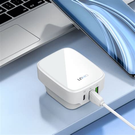 Ładowarka 32W 3 porty USB PD QC Ldnio Q334 white Sklep internetowy