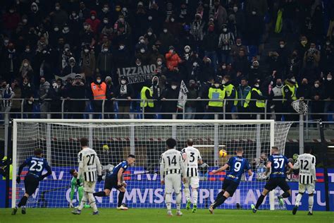 Inter Juventus 2 1 Sanchez Regala Ai Nerazzurri La Supercoppa Italiana