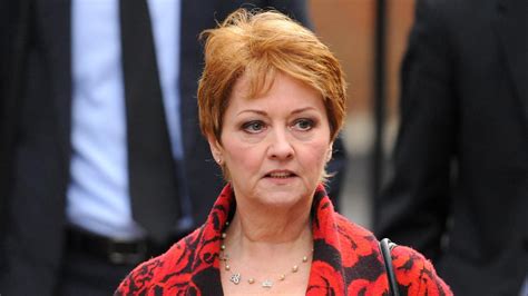 Broadcasting Veteran Anne Diamond Reveals Breast Cancer Diagnosis Itv