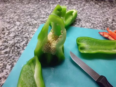 Cocinartesano Cortar Y Quitar Las Pepitas A Los Pimientos