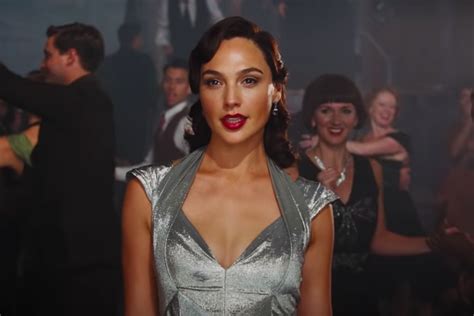 Watch Gal Gadot in first trailer for new murder mystery Death on the ...