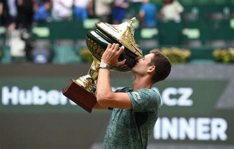 Hubert Hurkacz wygrał prestiżowy turniej ATP w Halle Pierwszy taki