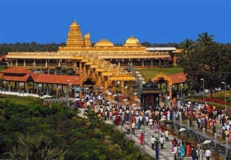 Golden Templevelloretamilnadu India Indian Temple Hindu Temple