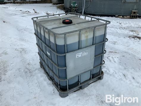 Castrol Dual Range HV ISO 32 260 Gallon Tote BigIron Auctions