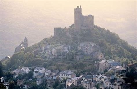 Najac in France...so beautiful Castle Pictures, Study Abroad, Travel Book, Places Ive Been, New ...