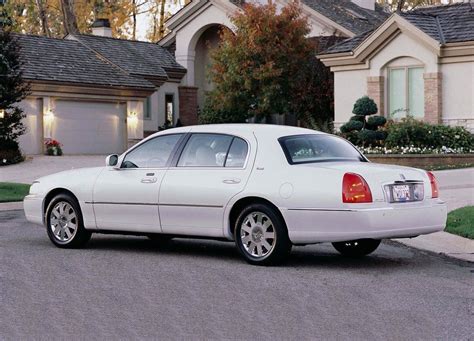 Owners Manual 2006 Lincoln Town Car