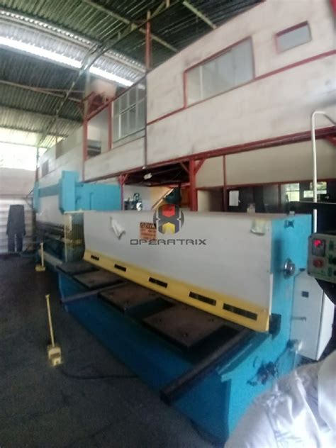 CASAL DE DOBRADEIRA E GUILHOTINA CNC GASPARINI 3000 X 1 4 Operatrix