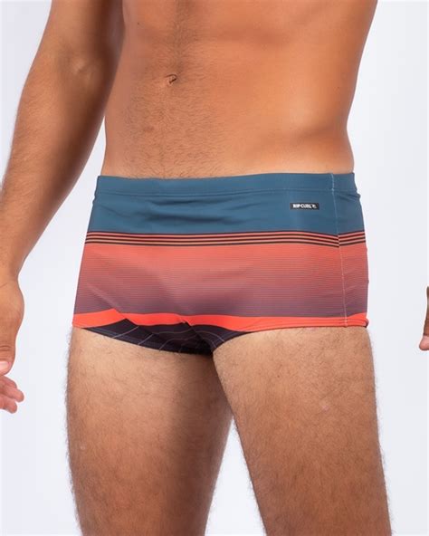 Sungas os melhores produtos estão na Rip Curl