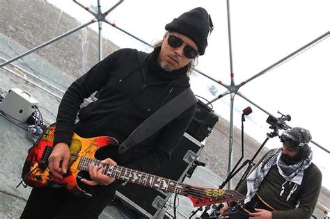 See Photos And Full Video Of Metallica’s Antarctica Concert