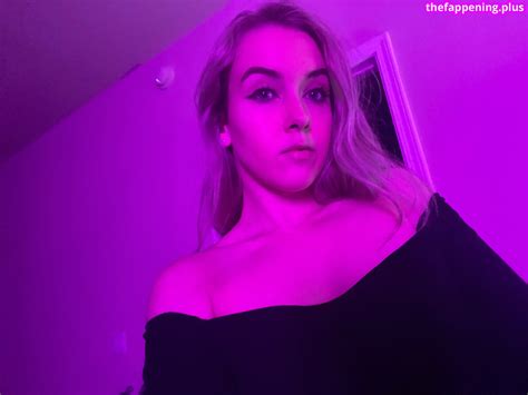 Emilycc Emilycczz Emjayplays Nude OnlyFans Photo The Fappening Plus