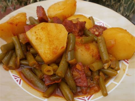 Luzmary Y Sus Recetas Caseras Jud As Verdes Con Tomate Y Chorizo