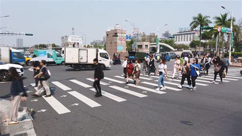 去年交通事故死亡創8年新高 在野籲速審交通安全基本法 Yahoo奇摩汽車機車