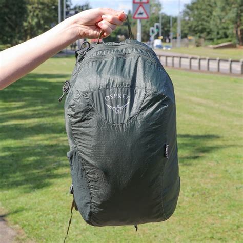 osprey ultralight stuff pack  backpacks absolute snow