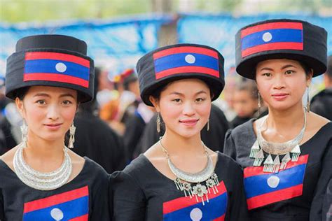 Lao Loum – Main Group of Laotian Society - Laos Tours