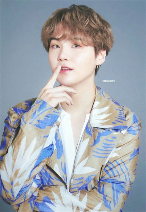 Bts Japan Official Fanmeeting Vol Magic Shop Suga Imagens Bts Yoongi