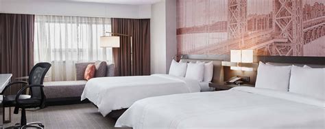 Hotel Rooms Bergen County in Teaneck, NJ | Teaneck Marriott at Glenpointe