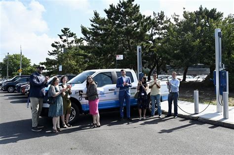 Con Edison Marks Earth Day With Green Initiatives