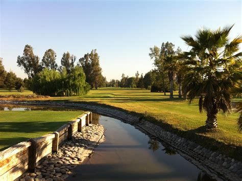 Después de un descanso te espera nuestro Hoyo 12 Par 5 Golf courses