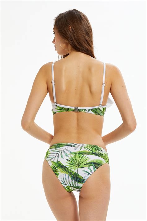 Yaprak Desenli Volanlı Bikini Takımı