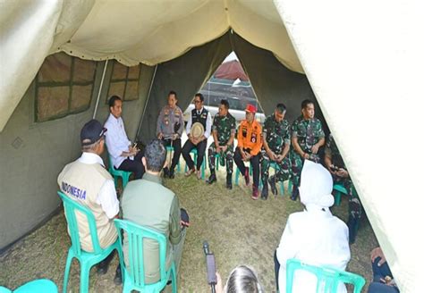 Presiden Instruksikan Buka Akses Daerah Terisolasi Akibat Gempa Cianjur