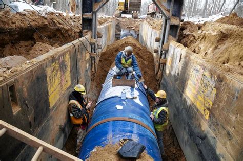 Flint Water Crisis Shines Light On Lead Pipes Across U S Wsj