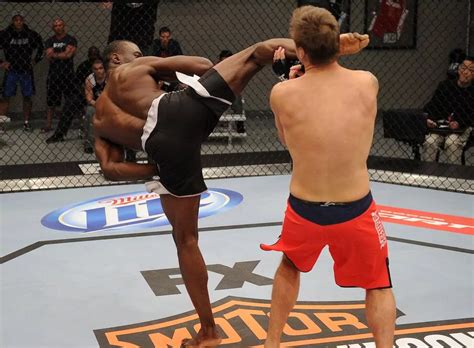 Uriah Hall Teaches You His Spinning Hook Kick Technique Video