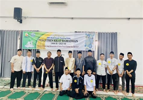 Bentuk Siswa Agar Berkarakter Taqwa Sma Bukit Asam Isi Ramadhan H