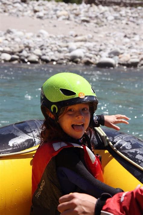 Rafting Río Esera familiar Asdon Aventura Pirineos Guias de