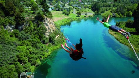 陶波秋千taupo Swing Aj哈克特蹦极 Aj Hackett Bungy New Zealand Activity In