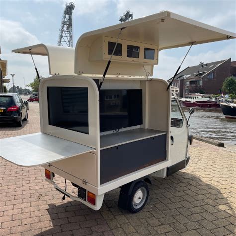 Boscarrelli Fly Gamers Ape Piaggio Foodtruck