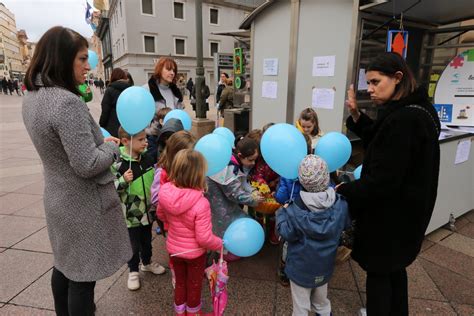 Puštanjem plavih balona obilježen Svjetski dan svjesnosti u autizmu