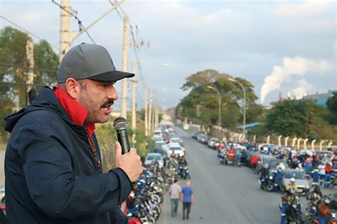 Paralisa O Na Novelis Protesta Contra Redu O Na Plr Sindicato Dos