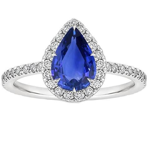 Bague De Fian Ailles Halo Poire Saphir Ceylan Diamants Carats