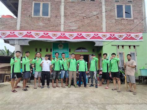 Tumbuhkan Nasionalisme Ldii Tana Toraja Gelar Kerja Bakti Dan Bagi Bendera