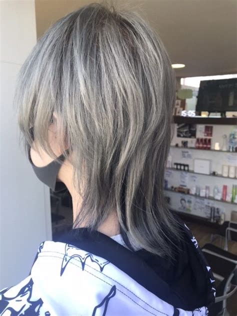 ハイトーンウルフ Hair Natty