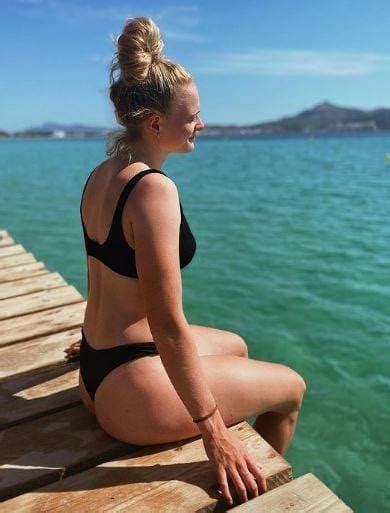 Kapillaren tragen ich war überrascht tiril eckhoff bikini Fortsetzen