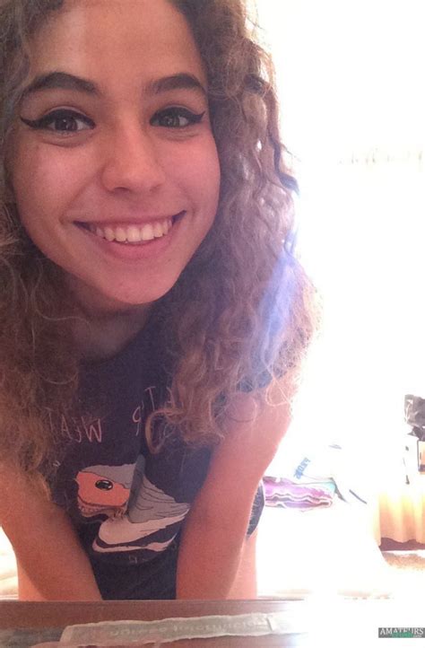 Ex Girlfriend Nudes F Curly Hair Latina From Guatemala City