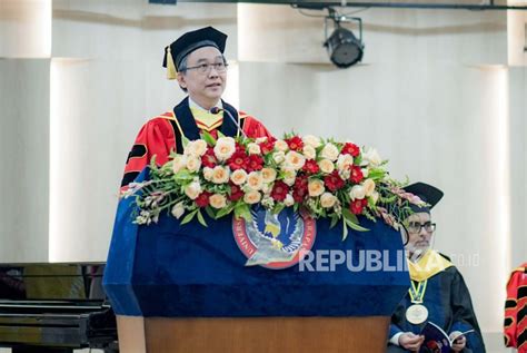 Universitas Pelita Harapan Kukuhkan Guru Besar Ke 31 Republika Online