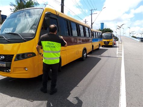 Micro ônibus alternativos IMMU constata irregularidades e flagra