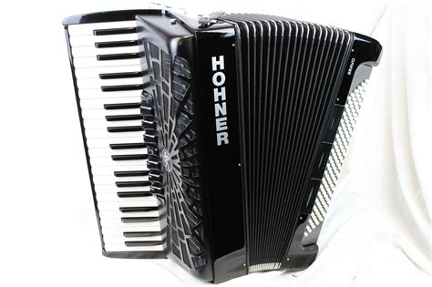 New Black Hohner Bravo Iii Piano Accordion Lmm 41 120 190786384095