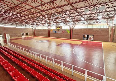 El Pabell N Polideportivo Estrena La Nueva Pista Tras Su Rehabilitaci N