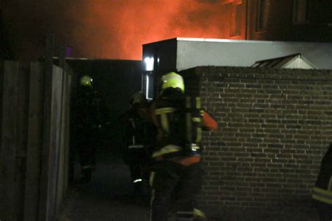 Brand In Tuin Slaat Over Naar Woning Kersappelstraat In Noordwijk